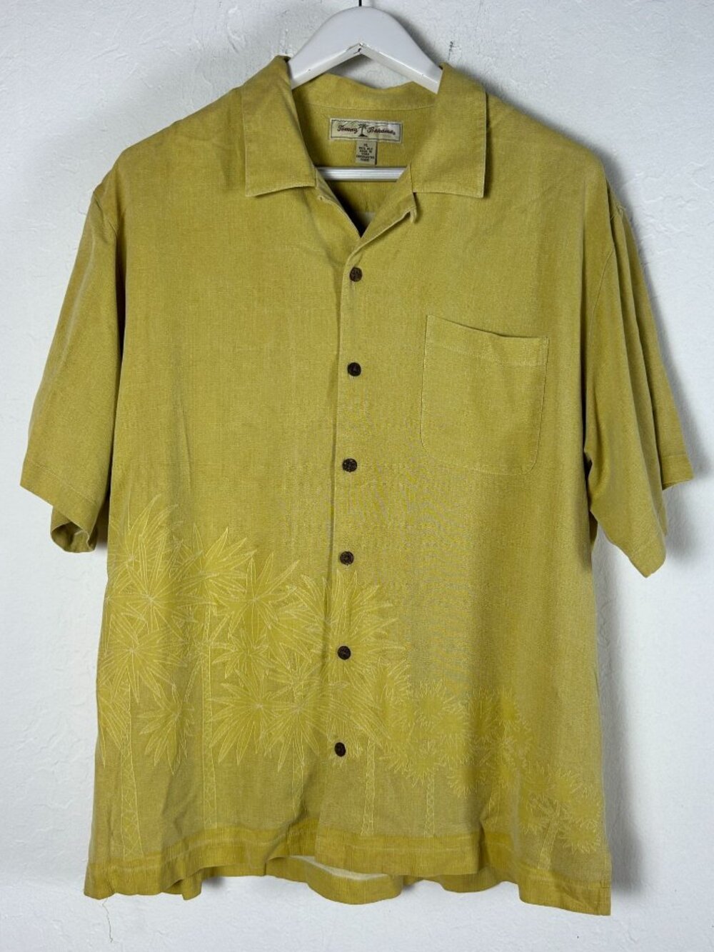 Tommy Bahama Mens XL Yellow Embroidered Palm Tree 100% Silk Camp Shirt Beach